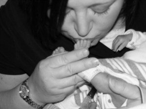 love those baby feet and teeny toes